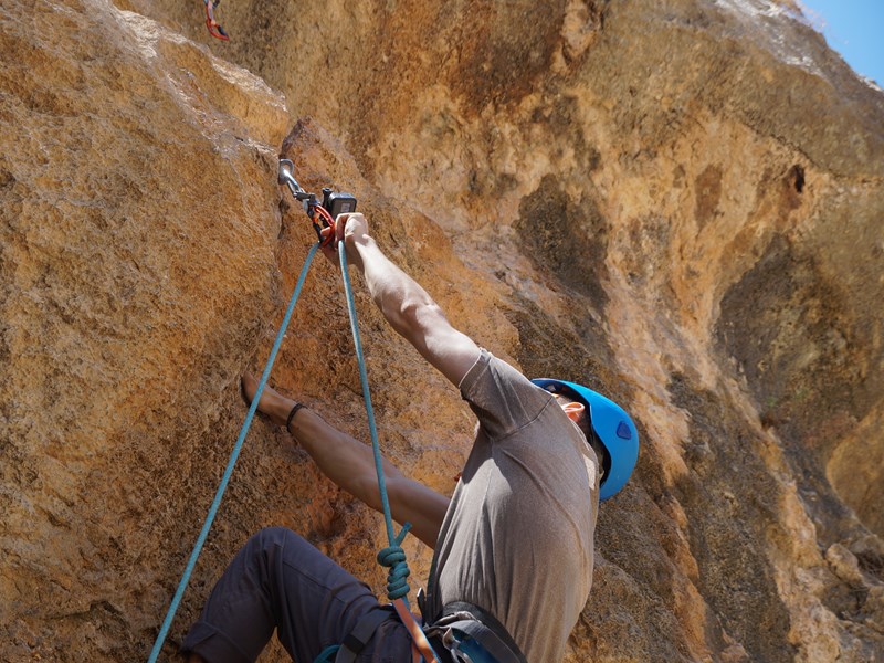 Golany Noam, Yishay Sklare